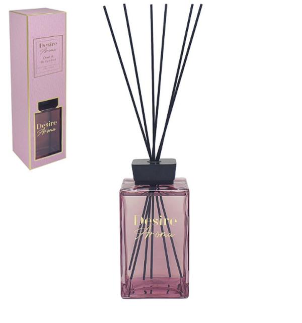 Oud and Bergamot 2000ml Reed Diffuser in square bottle