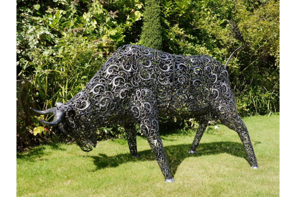 Large Bull Statue 145cm high Metal Garden Ornament