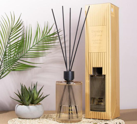 English Pear & Freesia Reed Diffuser 1000ml Fragrance