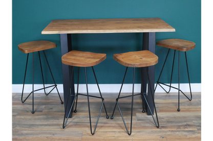 Living edge breakfast bar table with x4 matching stools