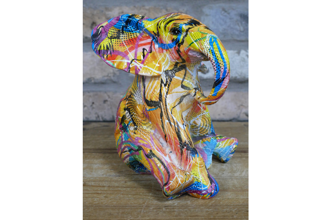 Elephant ornament, Graffiti painted decorative animal ornament