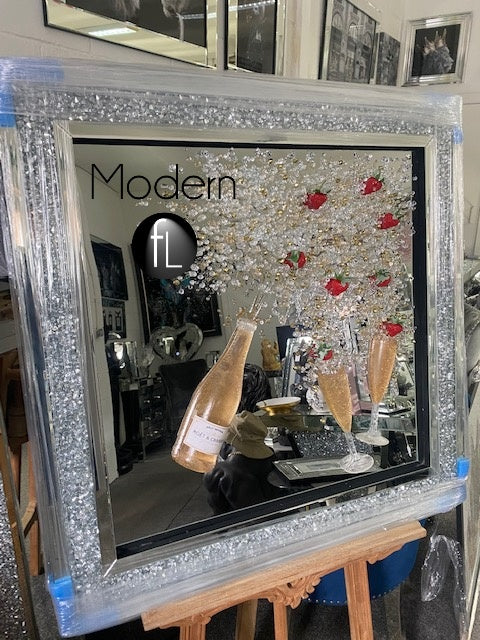 Champagne 3D mirror picture in crushed diamond frame