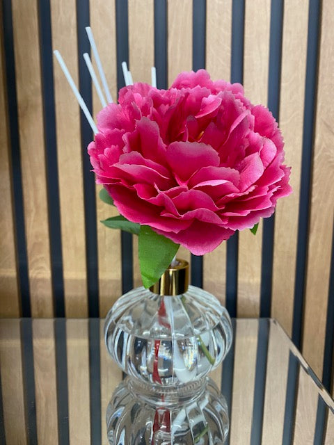 Peony and Oud Boutique Reed Diffuser with Flower