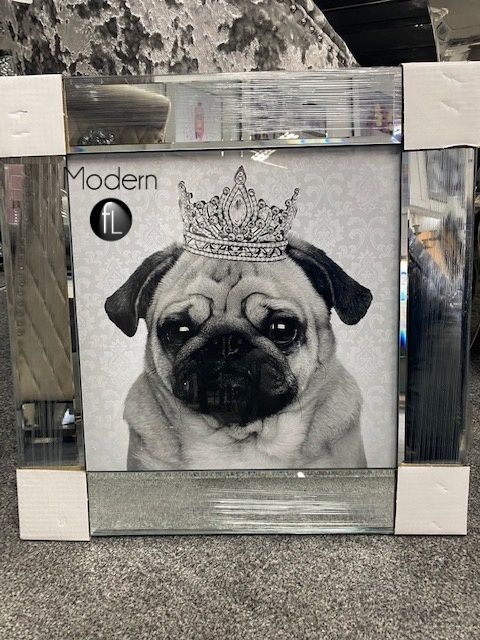 Lady pug with crown 3D glitter picture in silver mirror frame, 55x55 cm