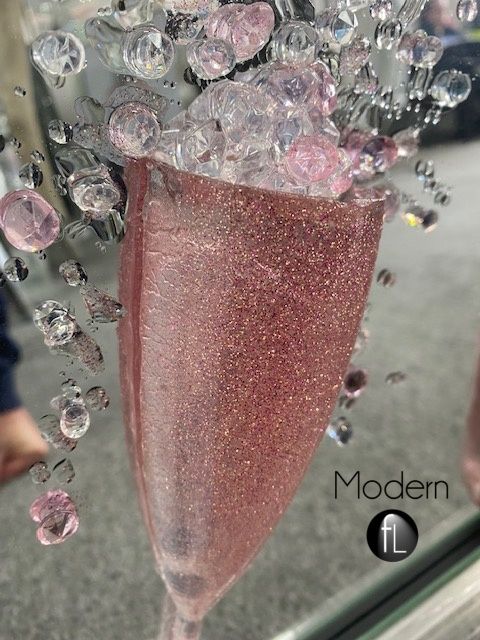 Stunning pink champagne 3D glitter art, champagne flutes in mirrored frame