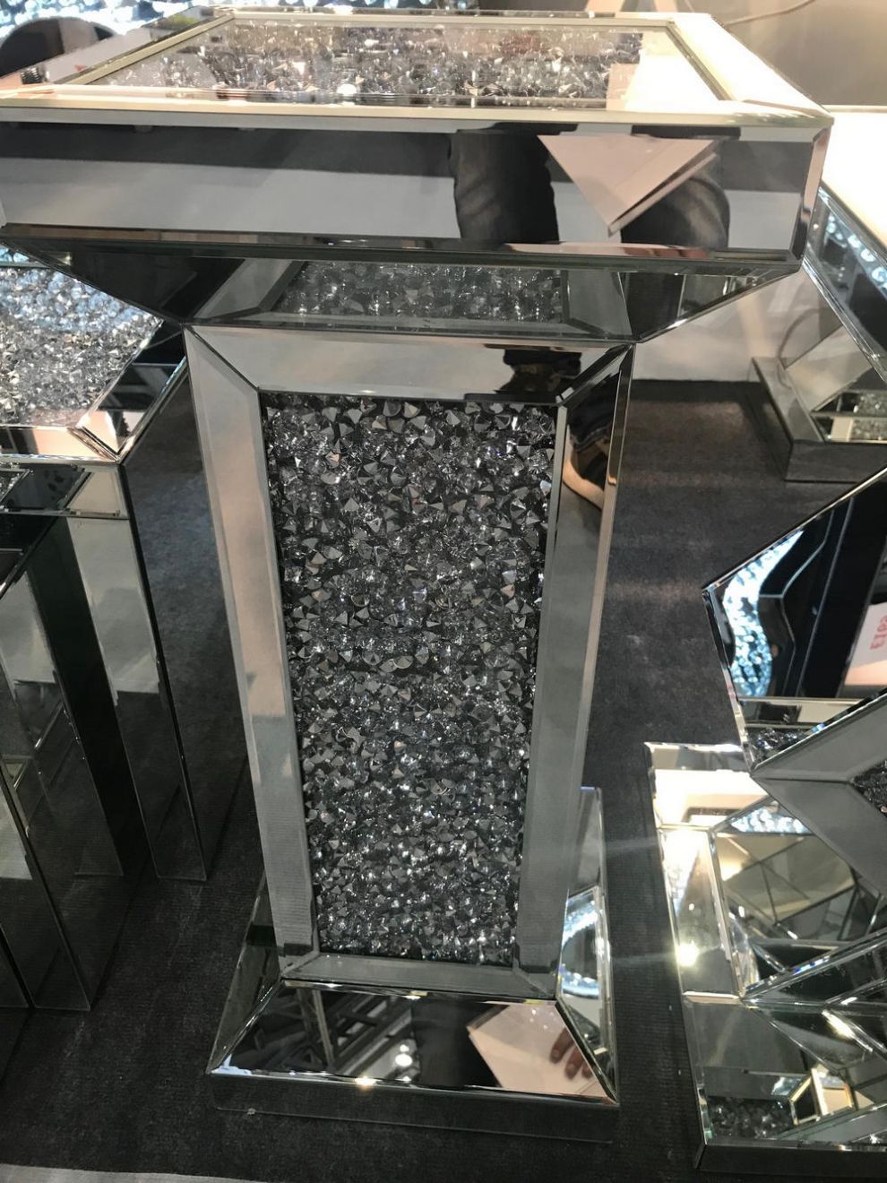 Crushed Crystal Mirrored Pedestal