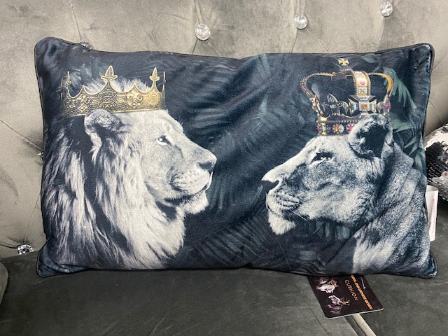 King & Queen Lion Rectangle cushion