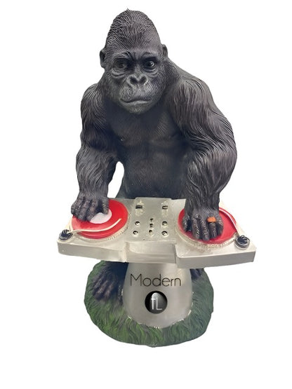 DJ Kong black gorilla ornament, 27 cm high gorilla DJ ornament