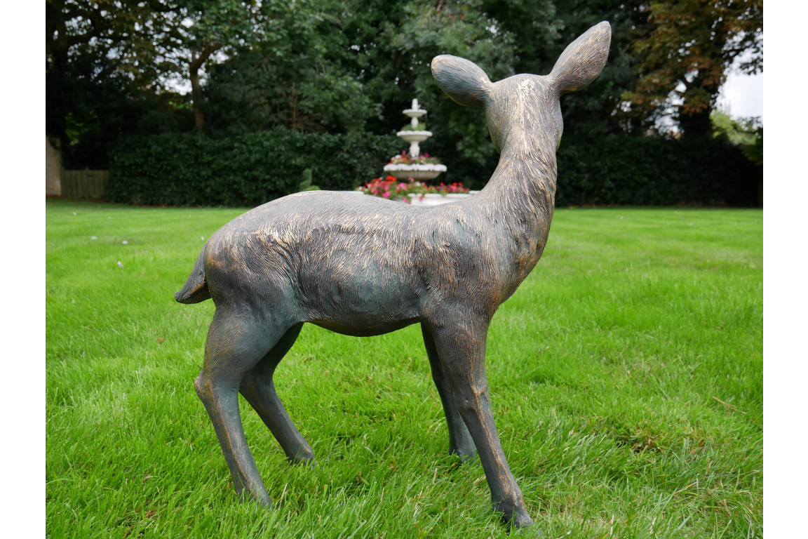 AMAZING SMALL DEER GARDEN STATUE, SMALL BABY DEER STATUE