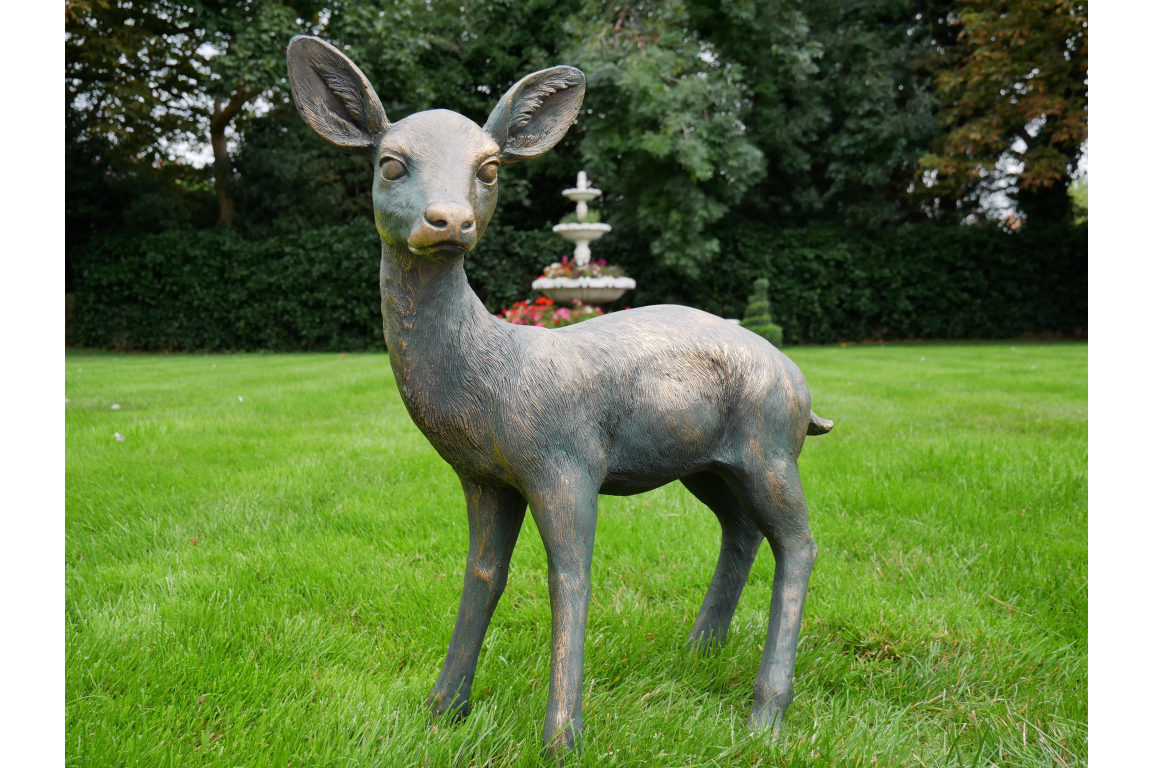 AMAZING SMALL DEER GARDEN STATUE, SMALL BABY DEER STATUE